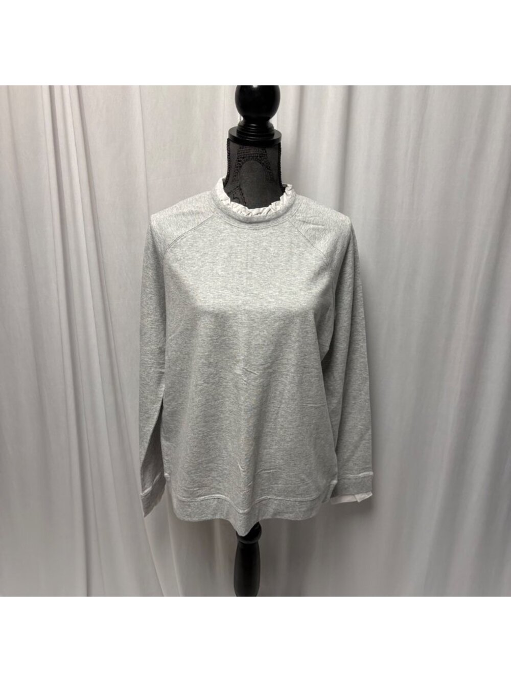 Fleur Bleue Long-Sleeve Gray Sweatshirt Womens Size Large Ruffle Trim Casual NEW